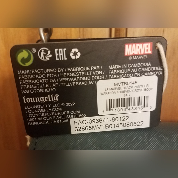 NWT Loungefly Marvel Black Panther Wakanda Forever Crossbody Bag - Picture 5 of 17